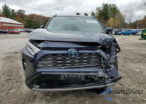 2020 Toyota Rav4 Xse z USA, uszkodzony, nr VIN JTMEWRFV7LD529065